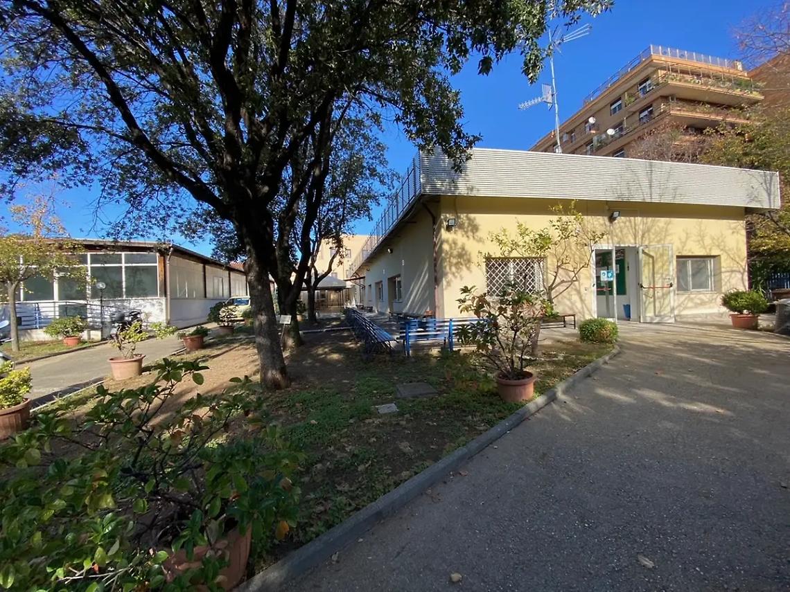 Centro anziani Chenis, disagi continui