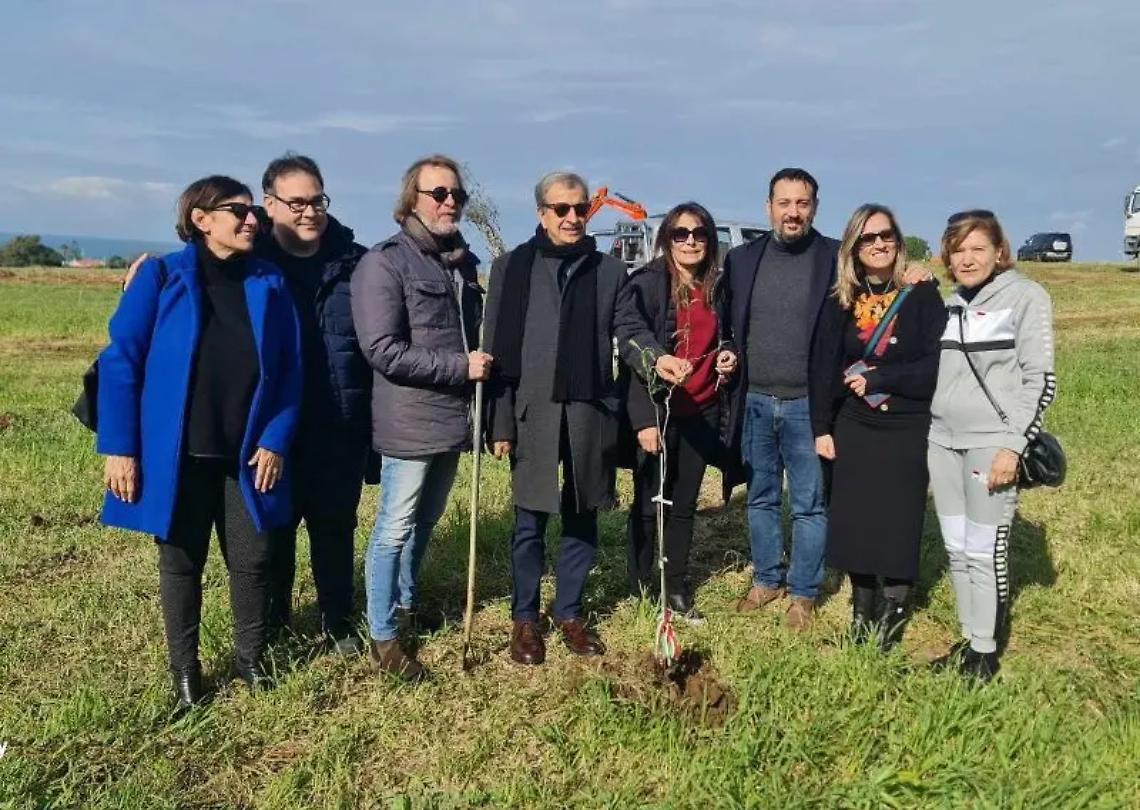 Niente case ma tanti alberi in un&rsquo;area di Prato del mare
