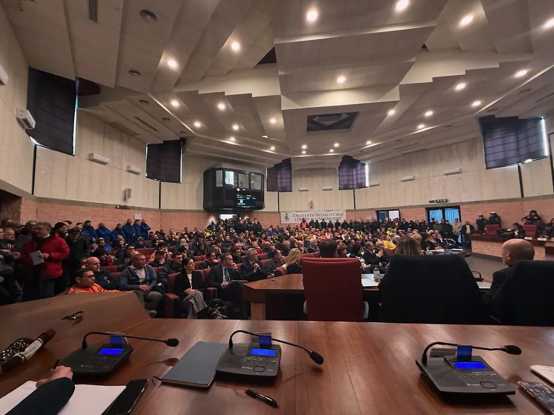 Consiglio su Tvn, Avs: &laquo;Civitavecchia non pu&ograve; pi&ugrave; aspettare&raquo;