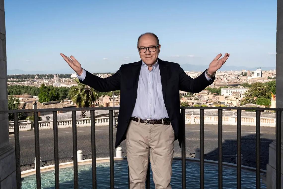 "Vita da Carlo 4" sbarca a Civitavecchia