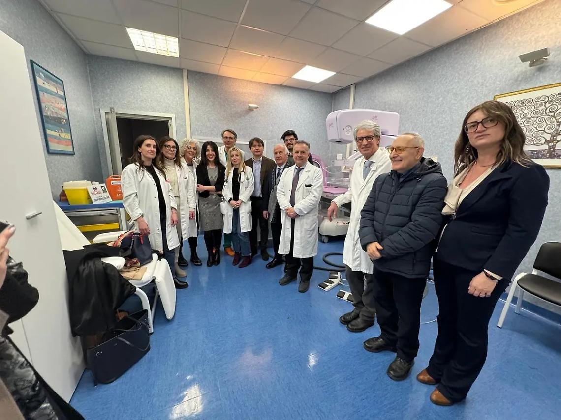 Banca Lazio Nord dona strumentazioni per prevenzione tumore al seno