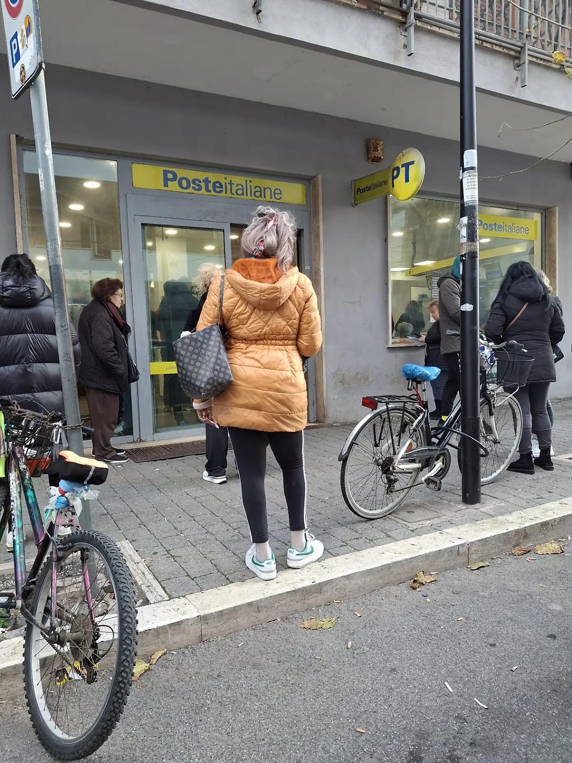 Ritardi nei lavori, slitta la riapertura dell&rsquo;ufficio postale di via Sironi