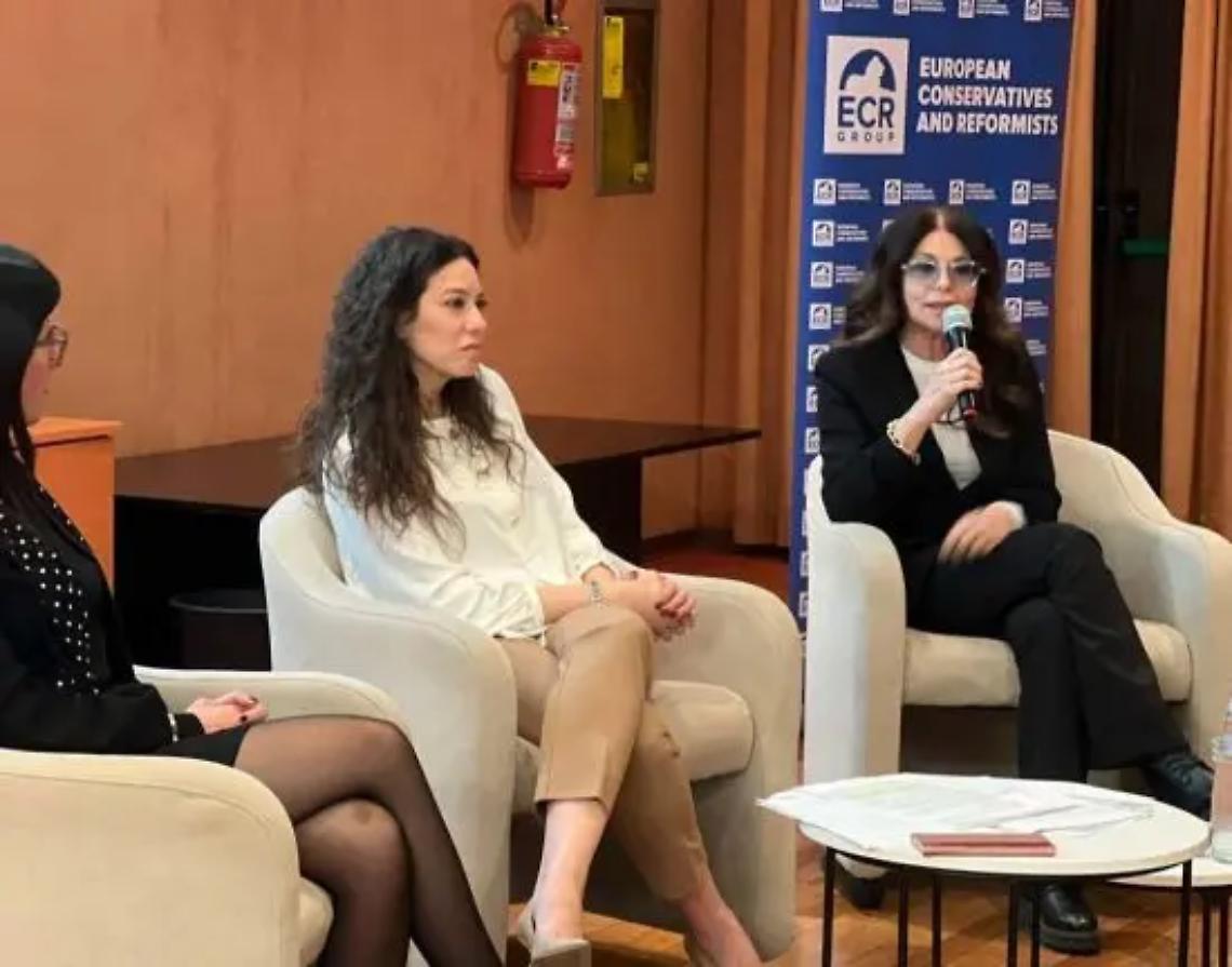 &laquo;L&rsquo;Europa lavori con i territori a fianco di donne e ragazze&raquo;
