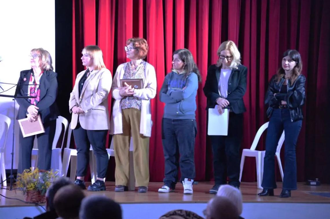 Tante &ldquo;Prime donne&rdquo; sul palco del teatro Claudio di Tolfa