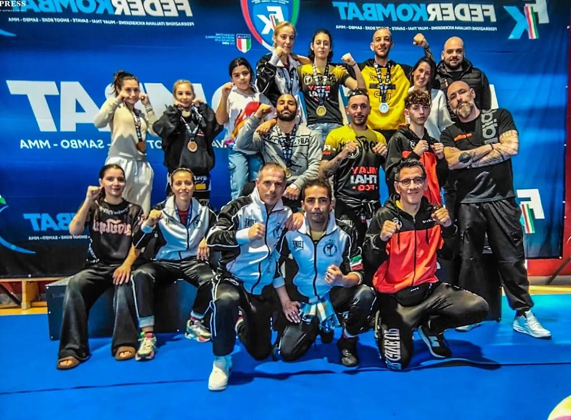 Il Never Give Up Team festeggia 15 medaglie