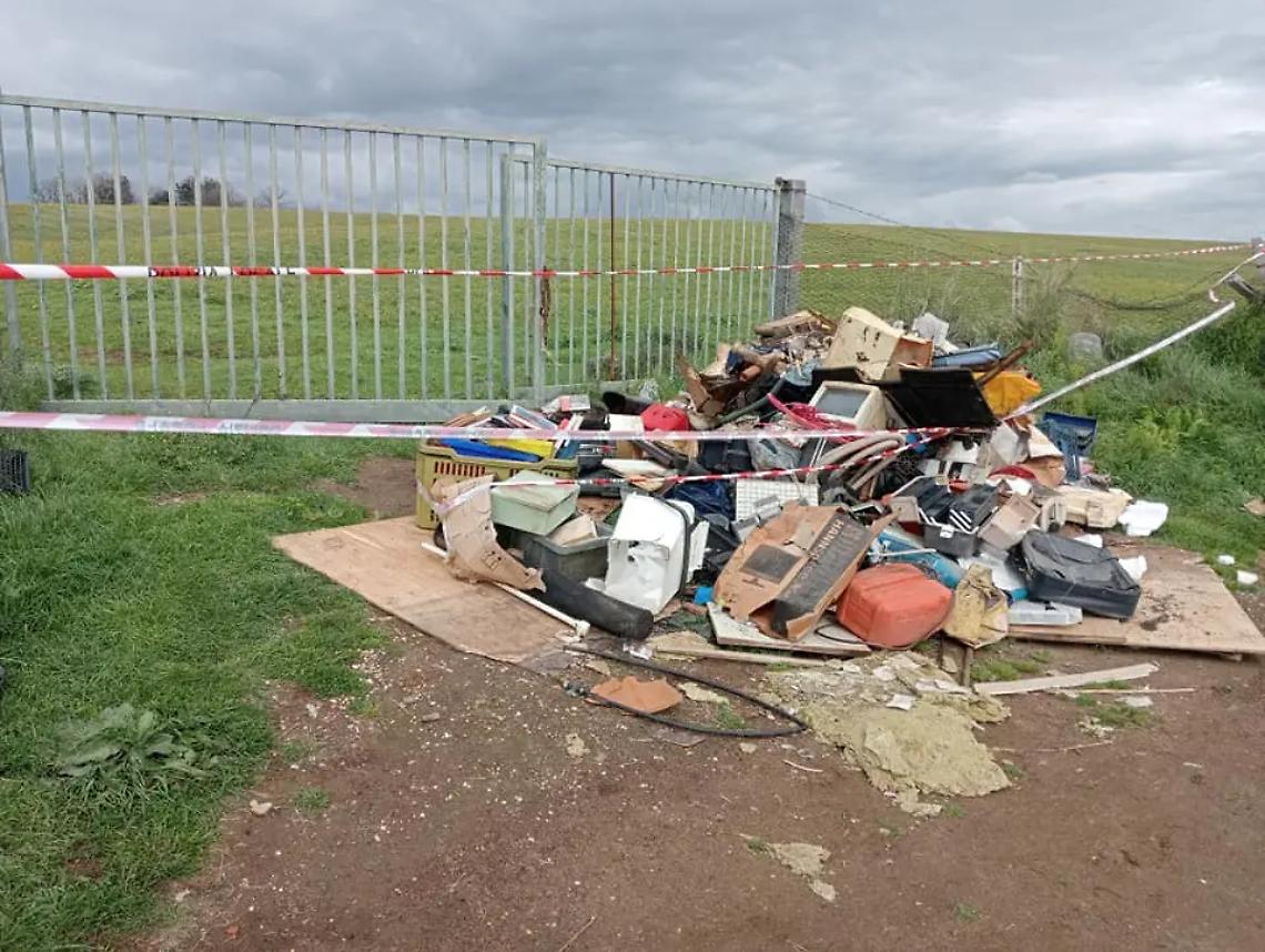 Rifiuti nei siti archeologici: scatta la task force