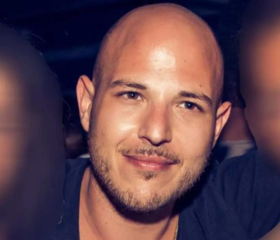 Schianto con l&rsquo;auto lungo la provinciale: muore sul colpo a 33 anni Fabio Pili