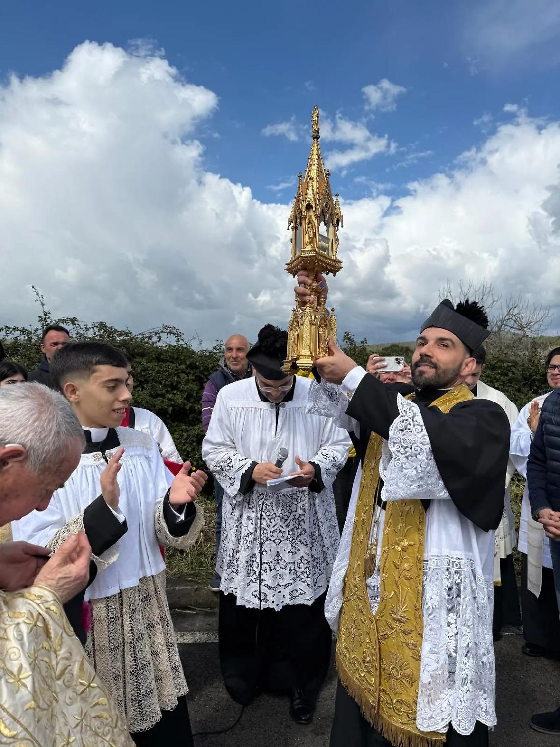 Il cuore di S. Rosa in pellegrinaggio in Sardegna