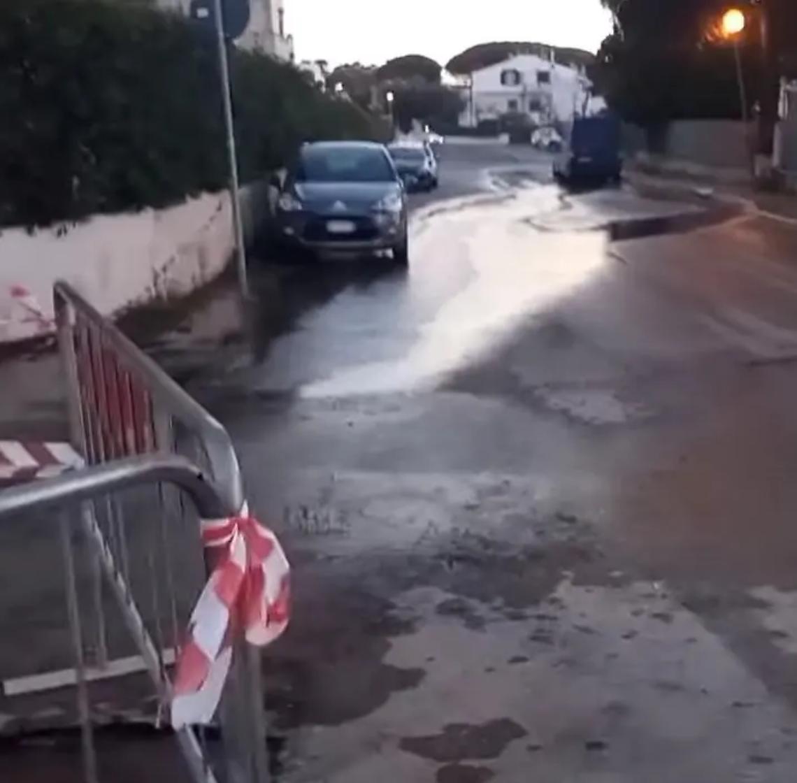 Dopo le perdite in strada i rubinetti a secco nelle case