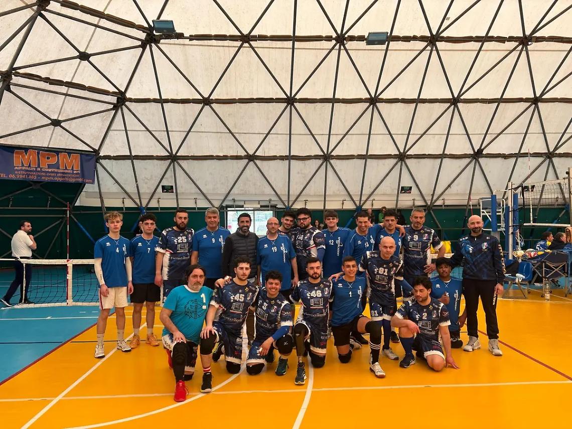 Disabili e normodotati insieme, il sitting volley fa tappa al PalaRim