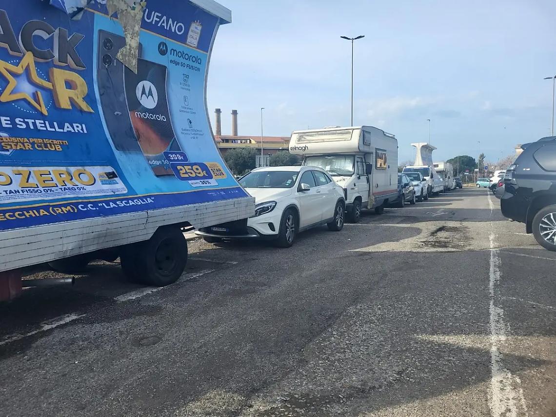 Parcheggio a pagamento in Tribunale: la contrariet&agrave; anche degli avvocati