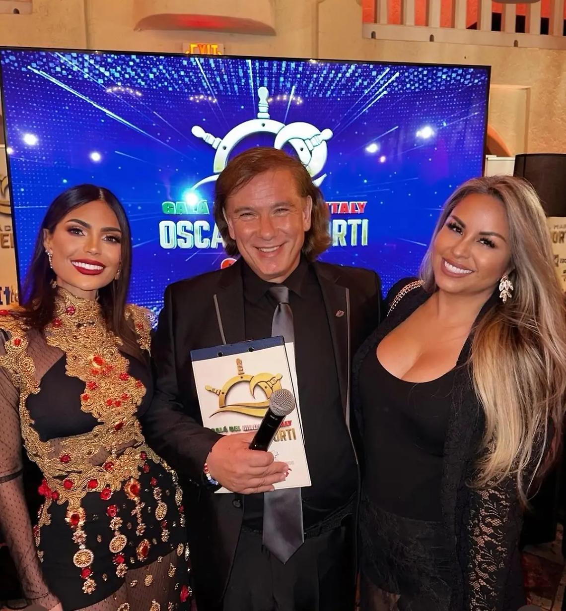 Oscar dei porti, grande successo a Villa Versace