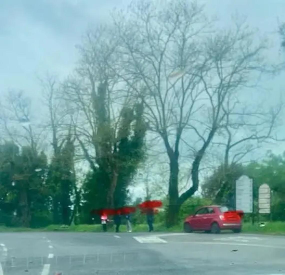 &laquo;Una fermata stile anni '40&raquo;, pendolari esasperati