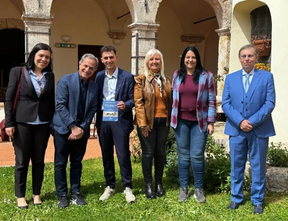 Francesco Giro racconta Berlusconi &ldquo;utopista contemporaneo&rdquo;