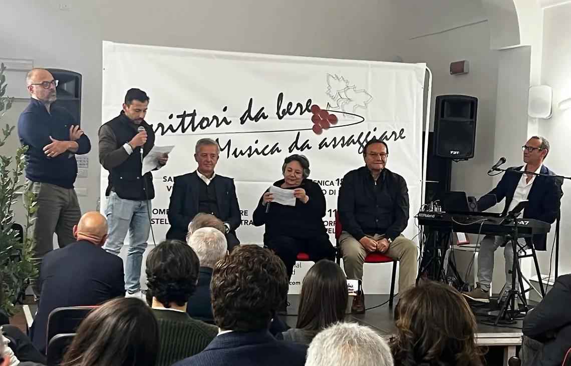 &ldquo;Scrittori da bere, musica da assaggiare&rdquo;: buona la prima per l&rsquo;evento dedicato alla cultura e all&rsquo;enogastronomia