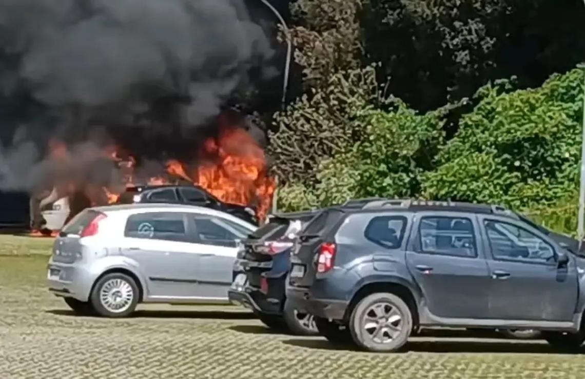 Camper esplode in un parcheggio di Sutri, un uomo resta ustionato
