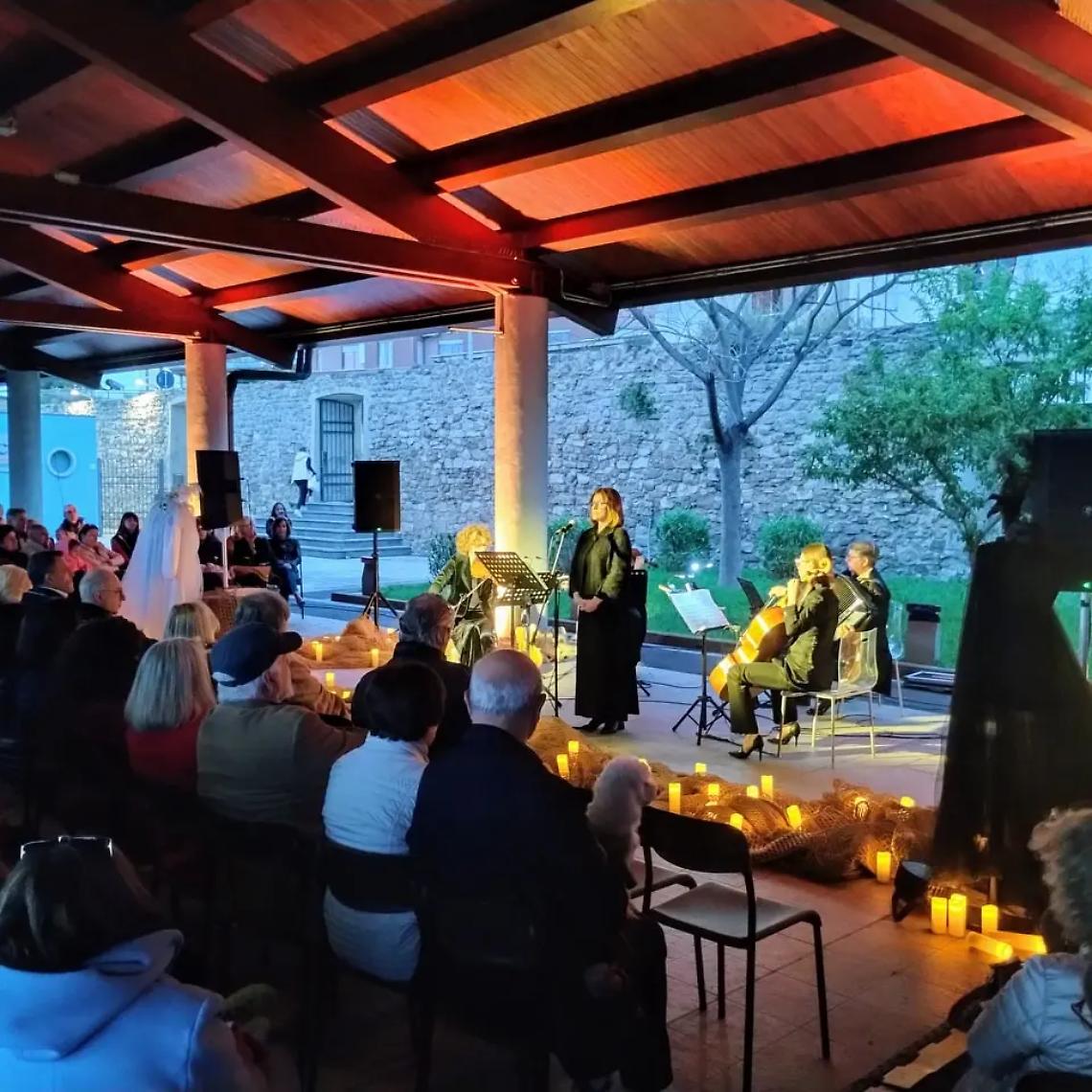 &lsquo;&rsquo;Ferma&rsquo;&rsquo; emoziona alla Darsena Romana