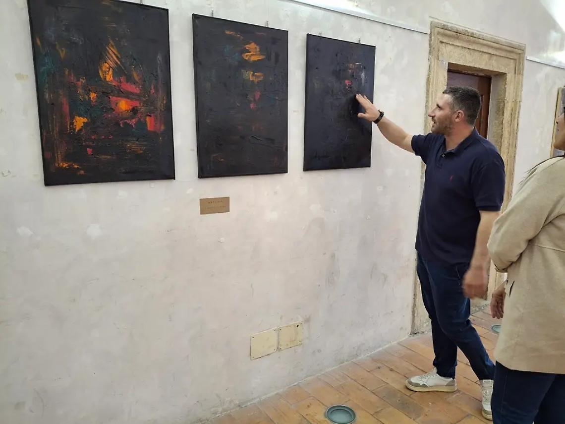 &ldquo;Materia Fresca&rdquo;, tanti visitatori in sala Ruspoli per la mostra d&rsquo;arte