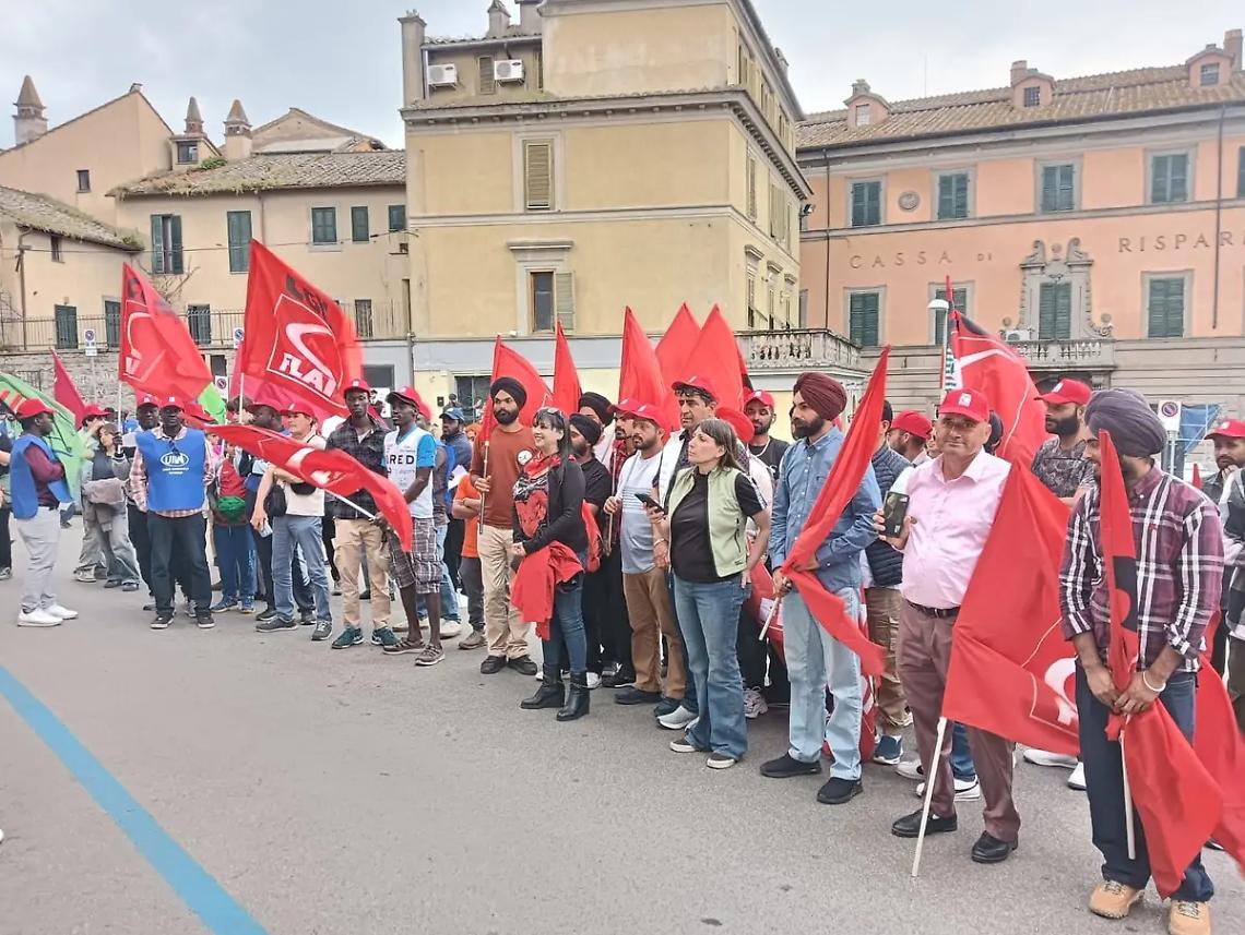 &laquo;Diritti e dignit&agrave; dei braccianti , questo &egrave; solo il punto di partenza&raquo;