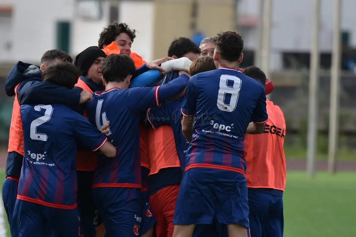 Il Santa Marinella fa quattro gol al Palocco e tiene vivo il sogno playoff
