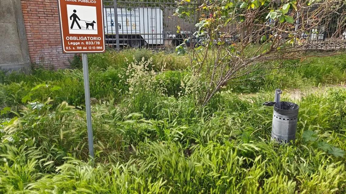 &laquo;Prato giardino in un degrado mai visto&raquo;