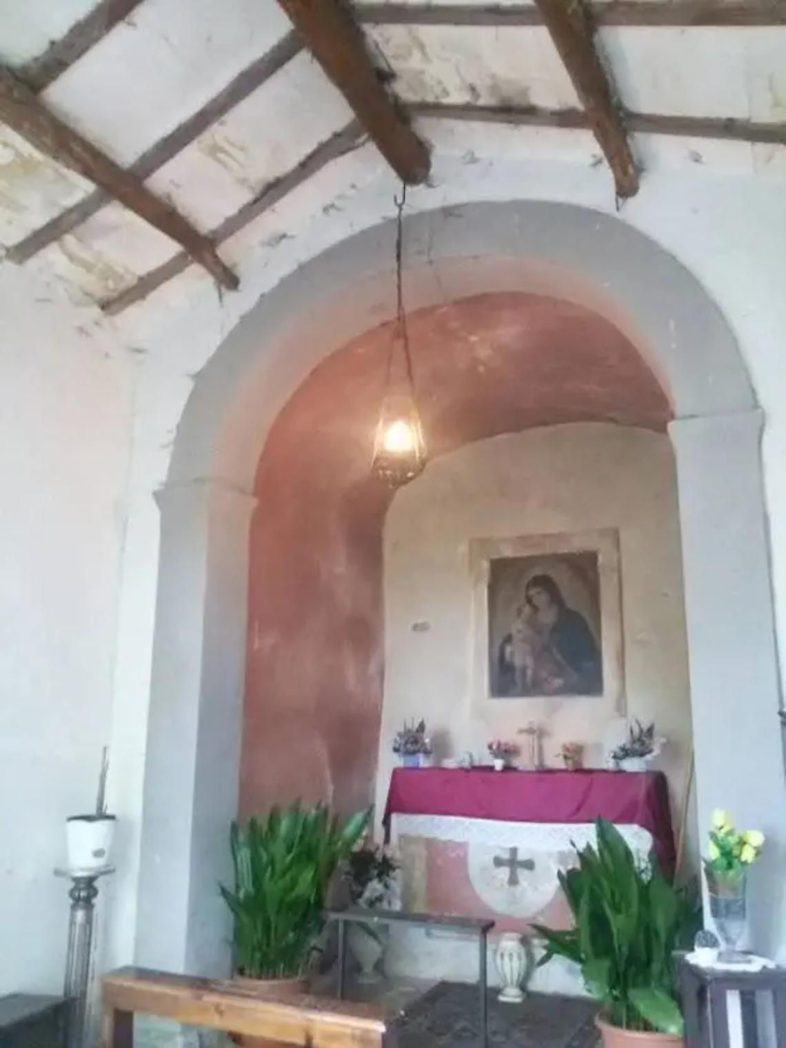 Tutti i marted&igrave; del mese di maggio santa messa delle ore 17,30 alla Cappelletta di Cibona