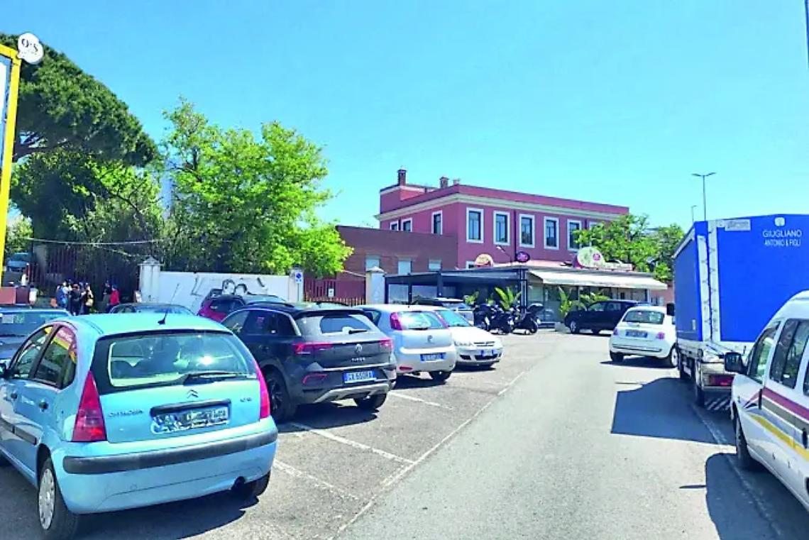 Sosta a pagamento al Tribunale: il Pincio tira dritto