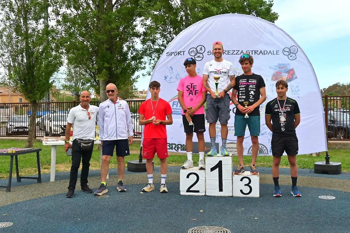 Latina, la 6^ edizione del &ldquo;Triathlon Sprint&rdquo; porta a Foce Verde 300 atleti