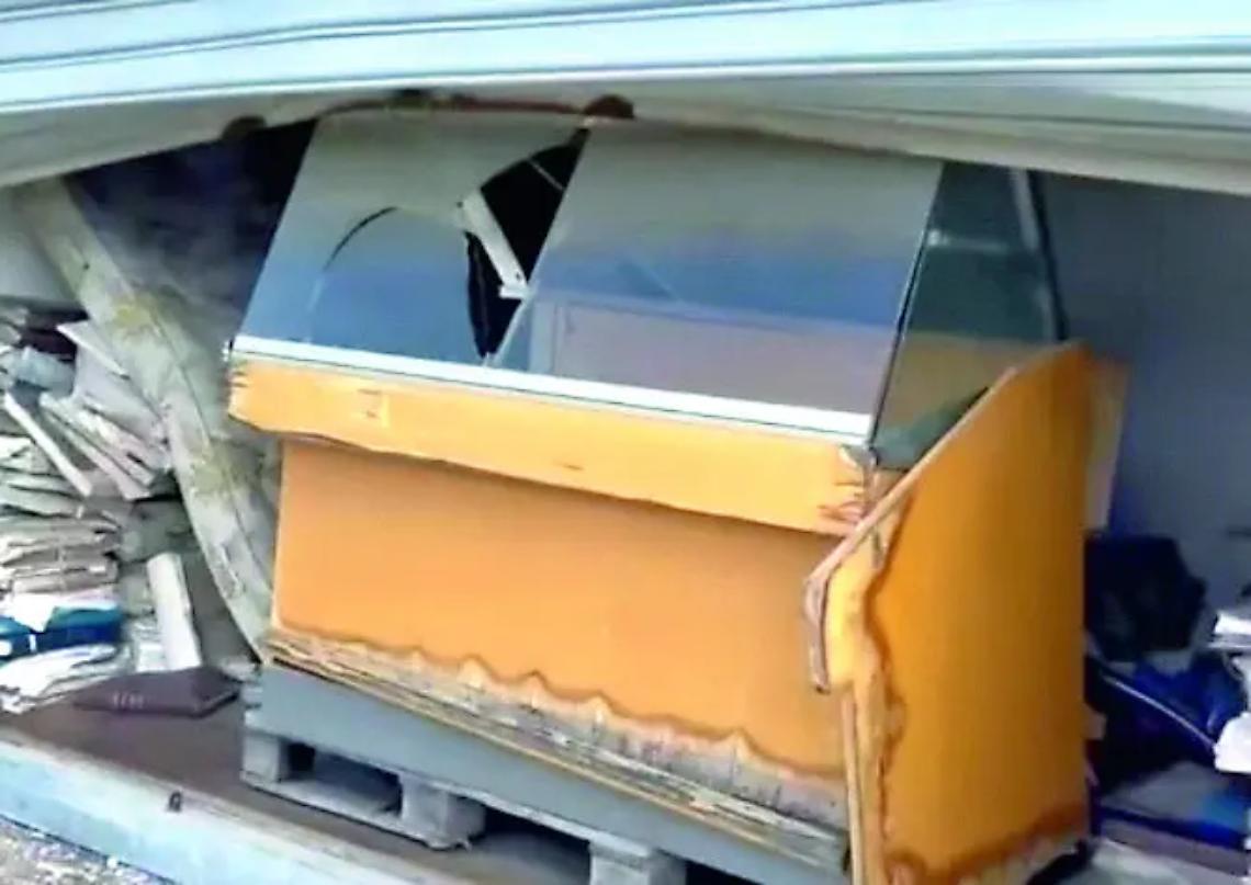 Fiumaretta trasformata in discarica