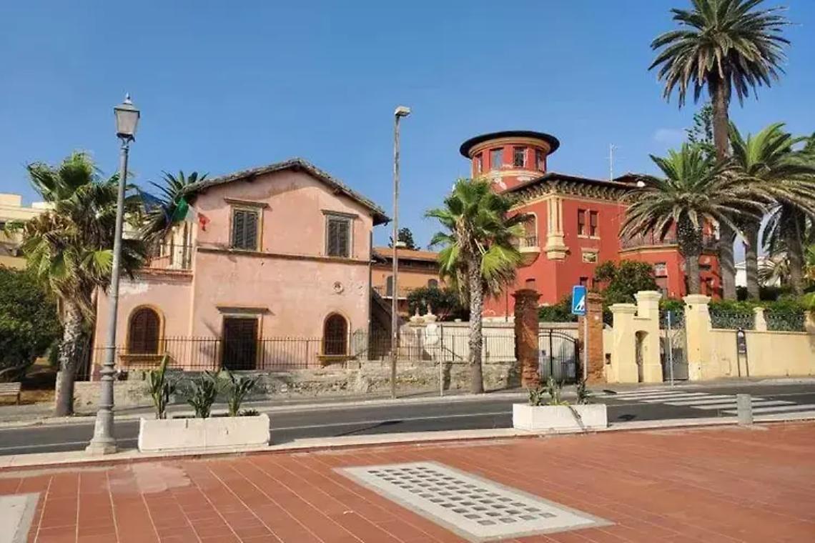 Santa Marinella, alla Casina rosa il venerd&igrave; sera &egrave; Cine Club