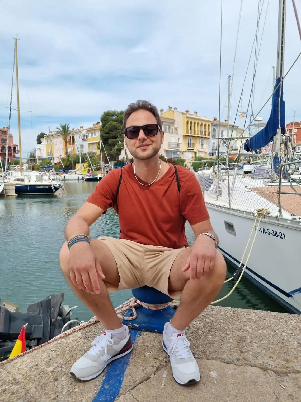 Il buongiorno e l'oroscopo del 16 Maggio 2025