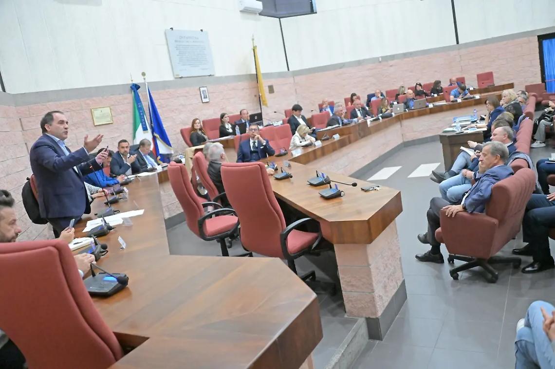 Sicurezza, Grasso (FdI): &laquo;Subito un consiglio comunale aperto. Troppi episodi di cronaca&raquo;