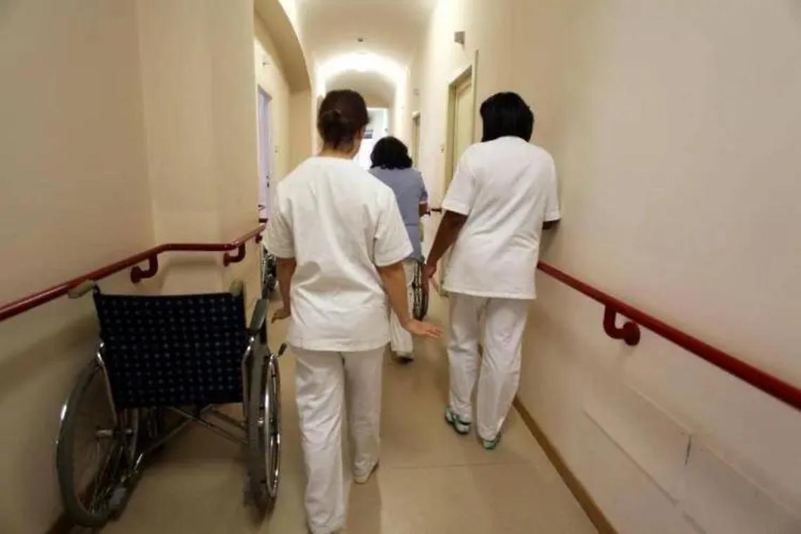 Assunzioni Oss bloccate dopo la vittoria del concorso: scatta il corteo in Regione