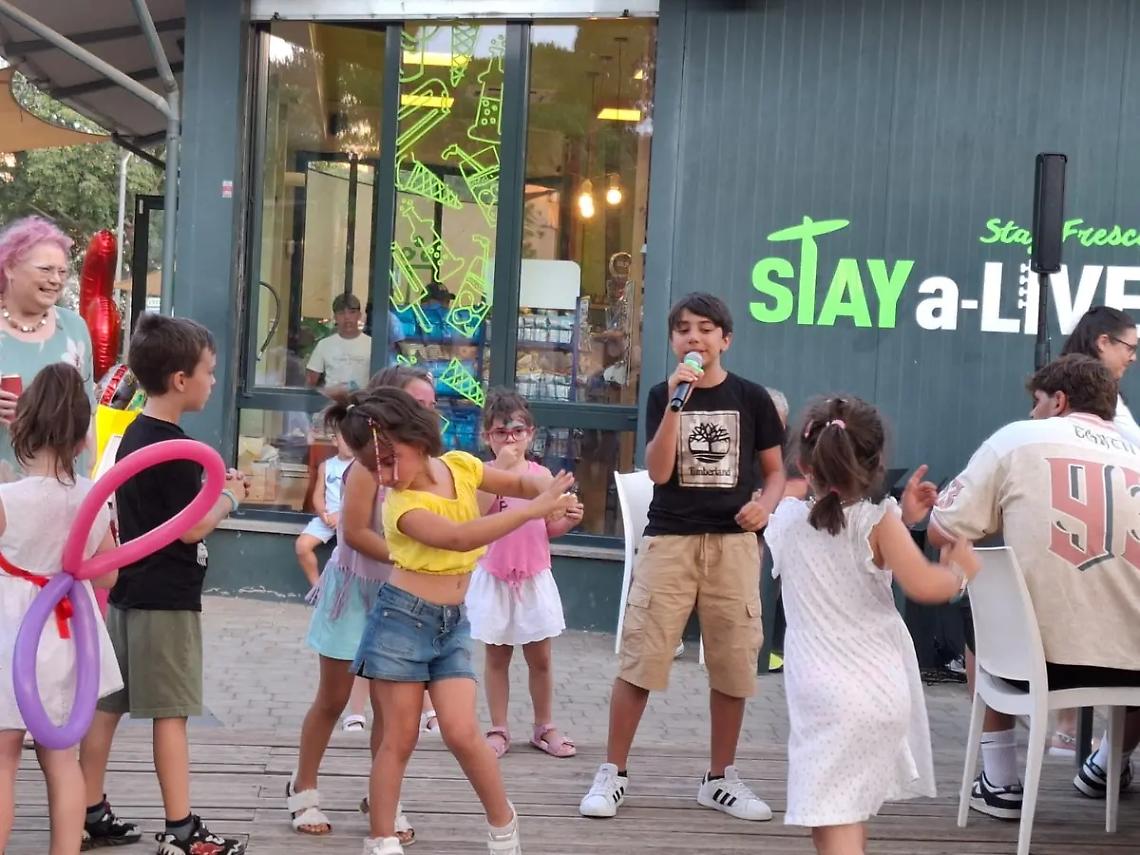 &ldquo;Stay Fresco&rdquo; accende l&rsquo;estate con la voce dei giovani: in scena la scuola Scaccia