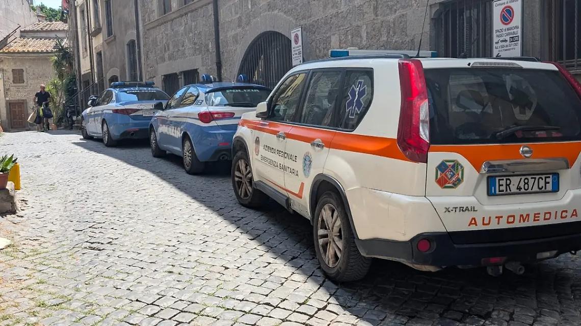 Viterbo: uomo trovato morto in bagno