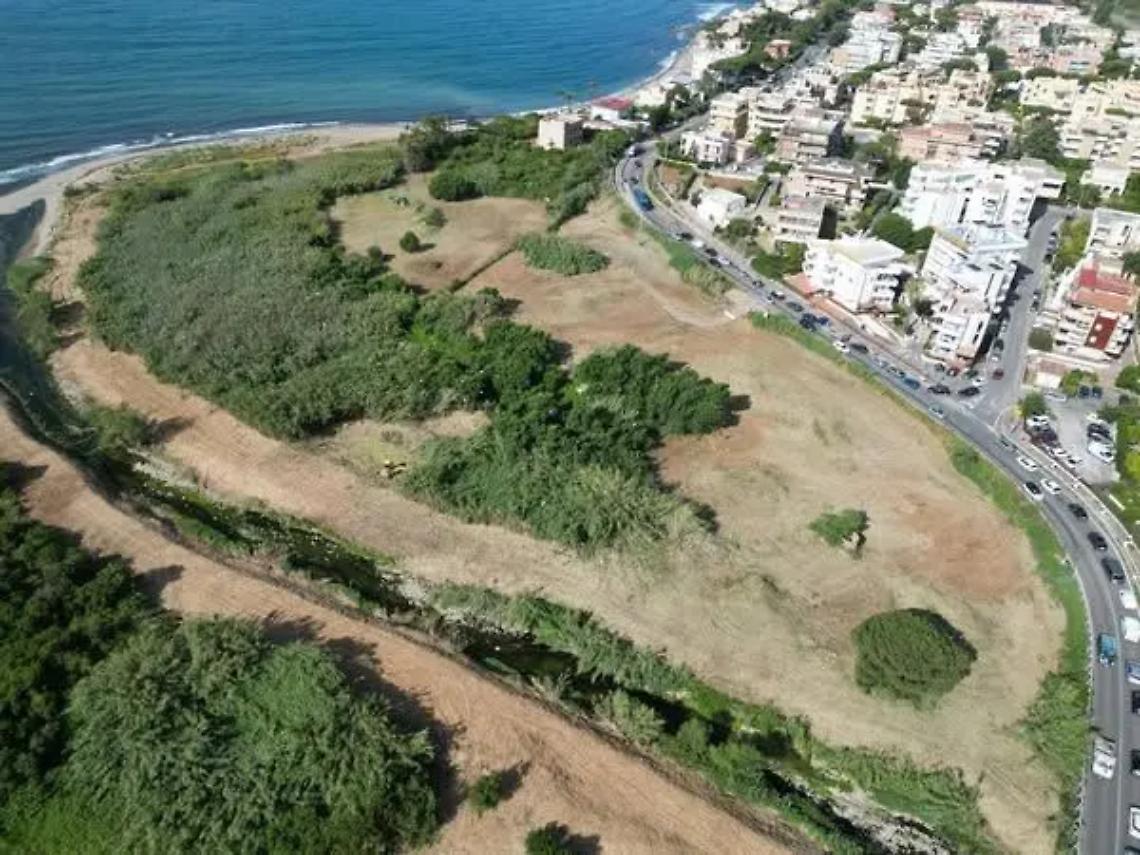 &laquo;Il parcheggio provvisorio &egrave; una soluzione per liberare l&rsquo;Aurelia dalle auto dei villeggianti&raquo;