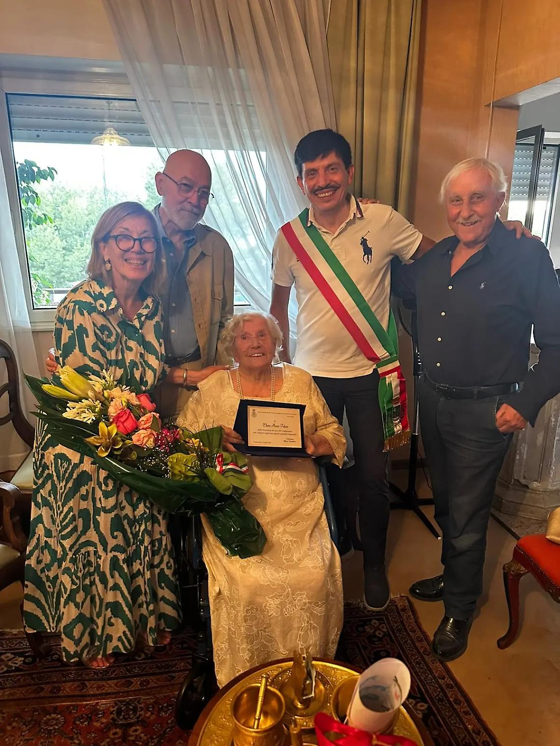 Piendibene festeggia i 100 anni di Elena Filippi Zavattaro Ardizzi: &ldquo;Una vita da romanzo&rdquo;