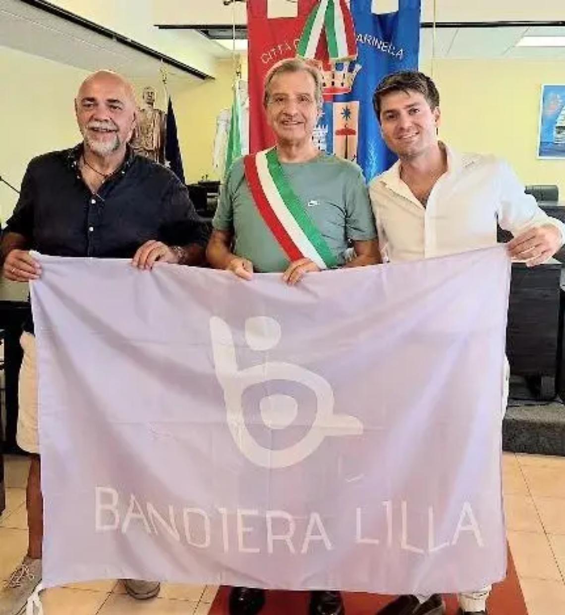 Santa Marinella, Manuelli: &laquo;La bandiera lilla non &egrave; acquistabile&raquo;