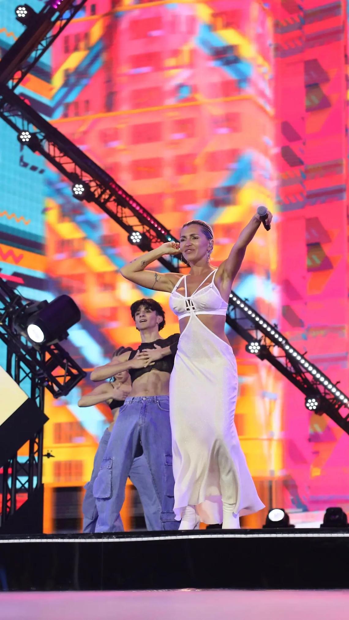 Manuel Figliolino da Civitavecchia al palco di Battiti Live: a 16 anni balla su Canale 5 con le star dell&rsquo;estate