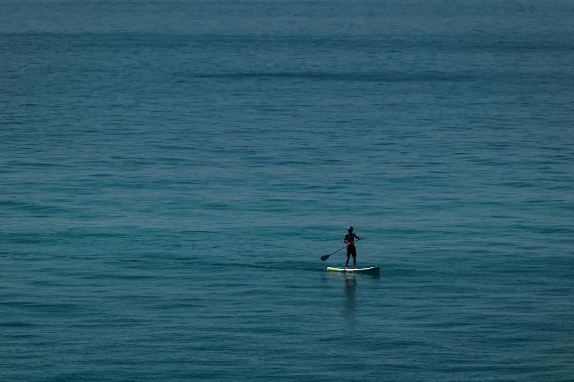 Si allontana con il Sup: 14enne salvato dalla Guardia Costiera