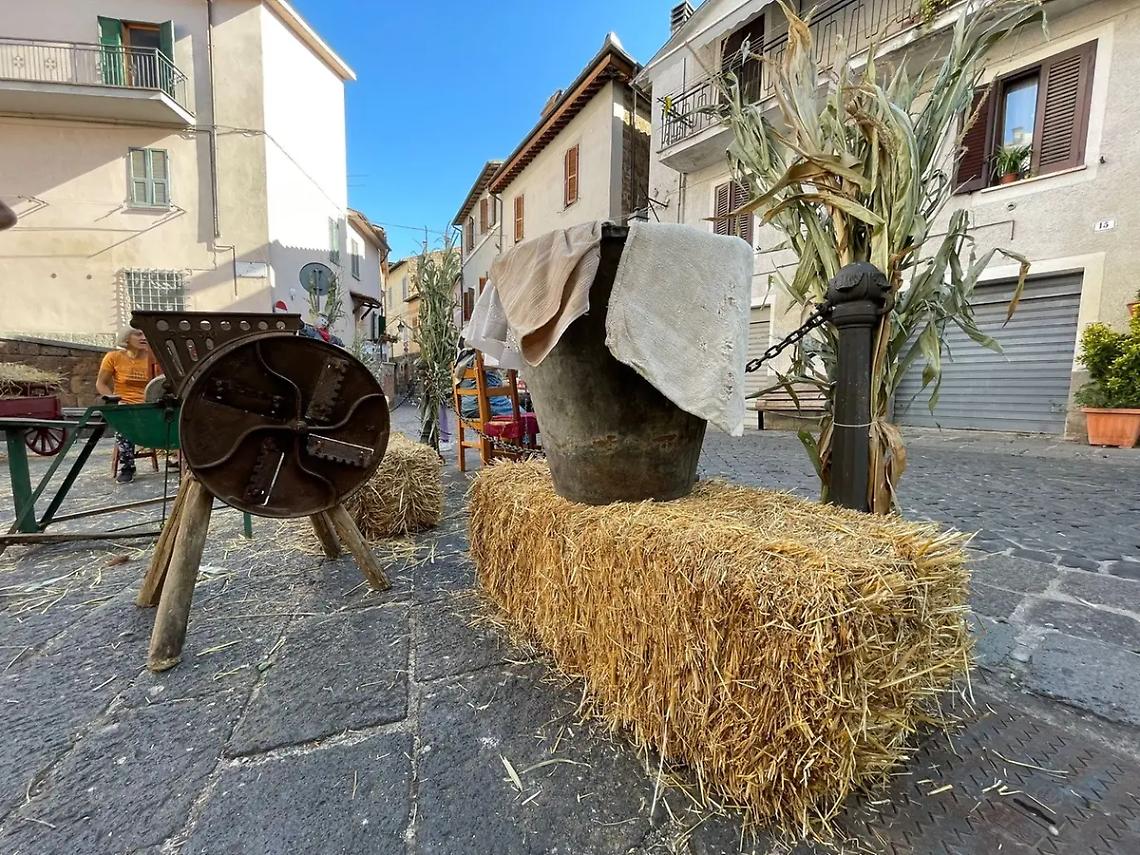 Acquapendente: torna il viaggio nella civilt&agrave; contadina e artigiana