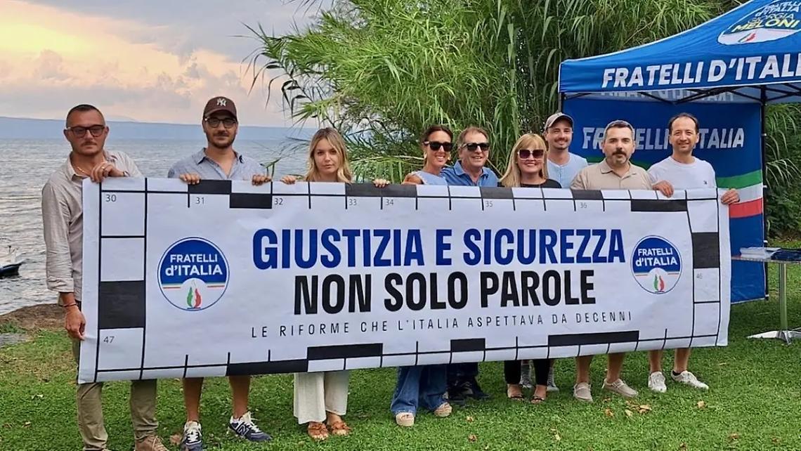 Montefiascone: in tanti al gazebo di Fratelli d&rsquo;Italia