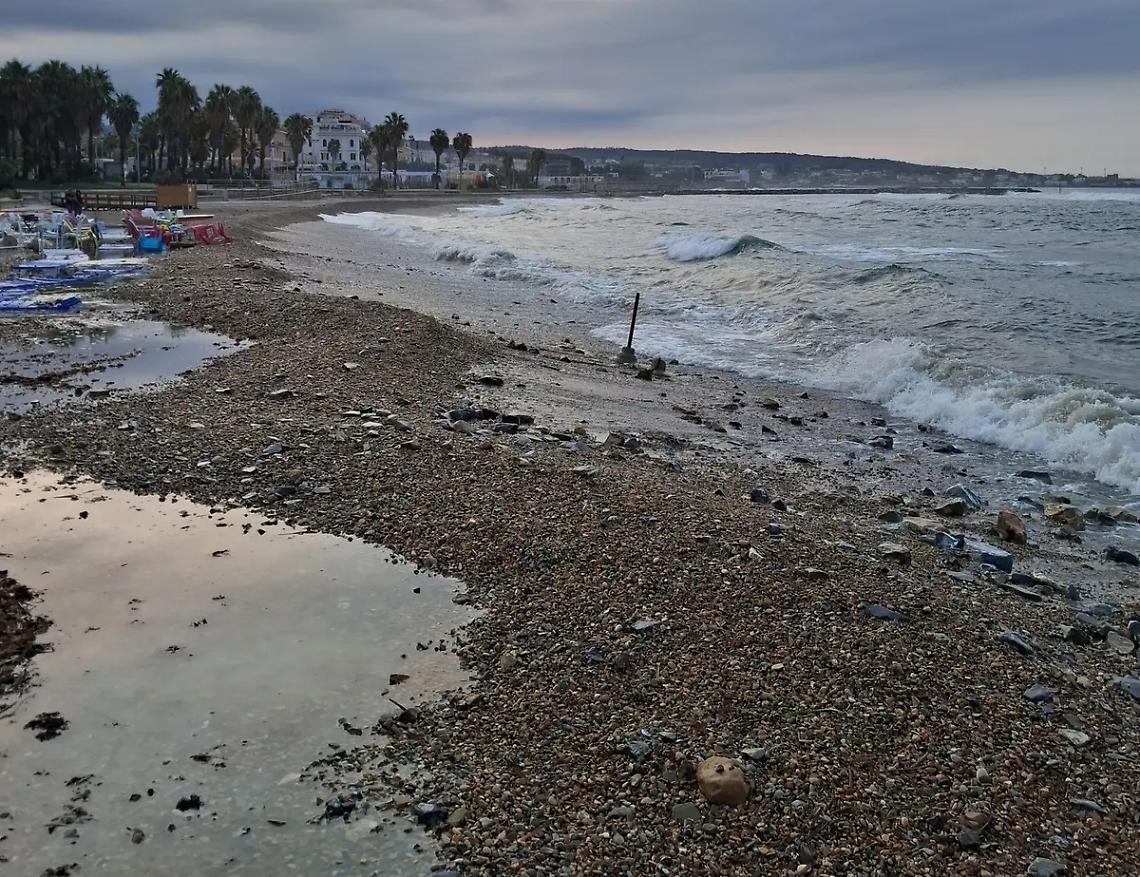 La Marina di nuovo &lsquo;&rsquo;cancellata&rsquo;&rsquo; dalla mareggiata