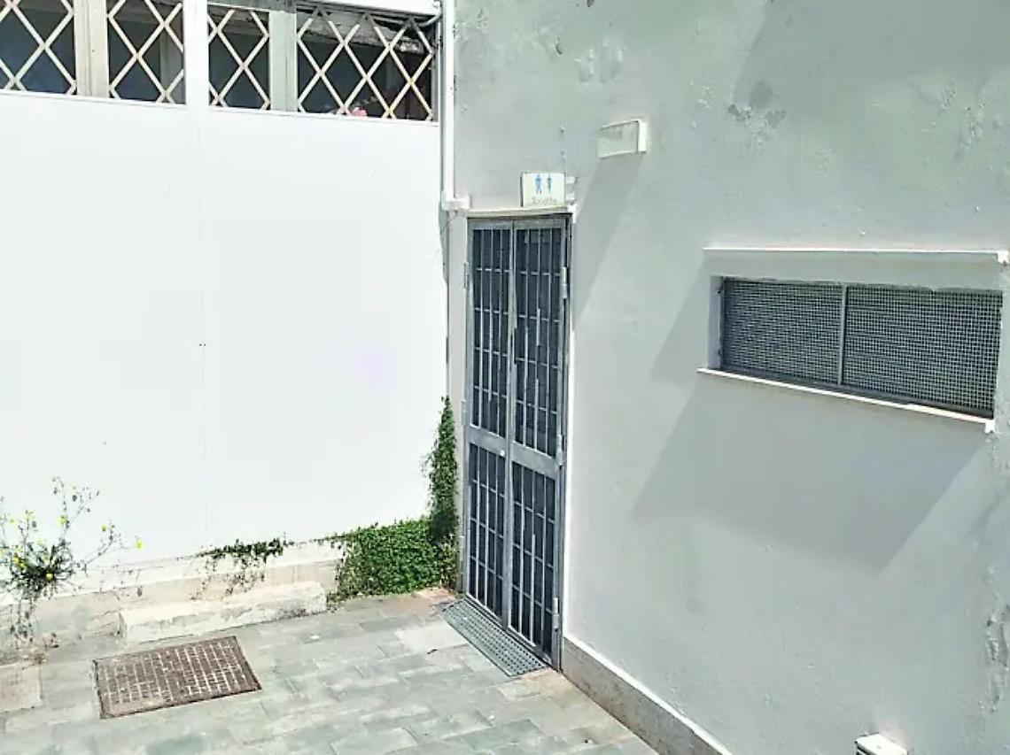 Bagni pubblici e servoscala, verso l&rsquo;affidamento triennale