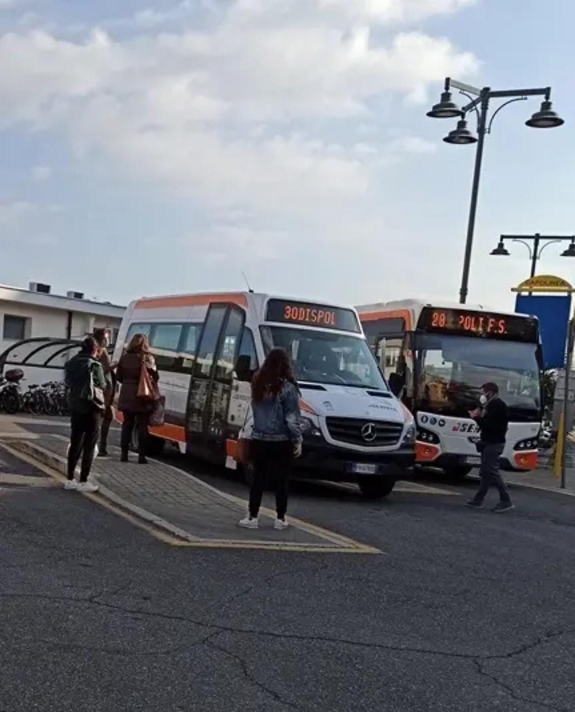 Da mercoled&igrave; nuovi orari del Tpl: c&rsquo;&egrave; la linea 33