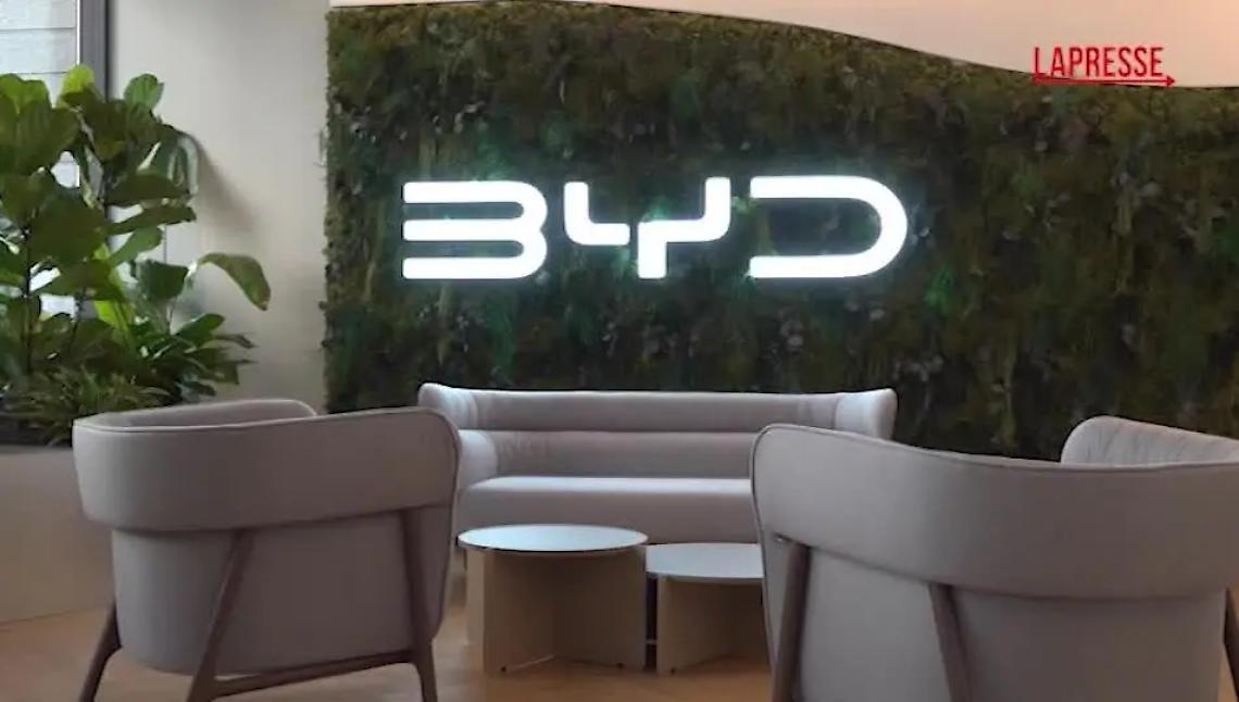 Automotive: BYD segna una presenza di rilievo alla IAA Mobility 2025 di Monaco