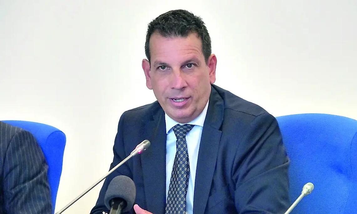 Porto commerciale, il commissario Raffaele Latrofa: &laquo;I lavori vanno avanti in maniera spedita&raquo;