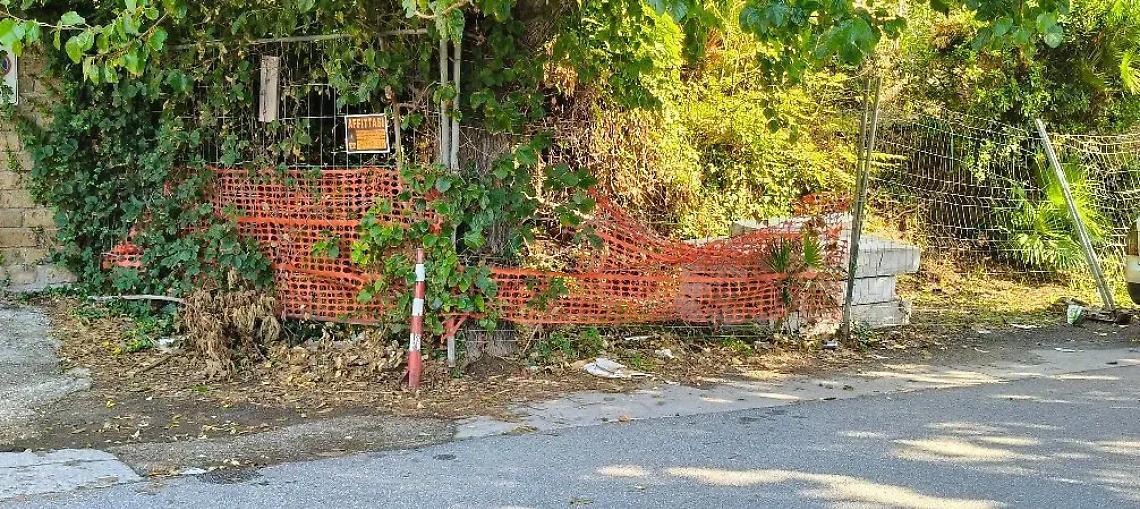 &laquo;Degrado a lungomare Marconi e non solo, si intervenga&raquo;