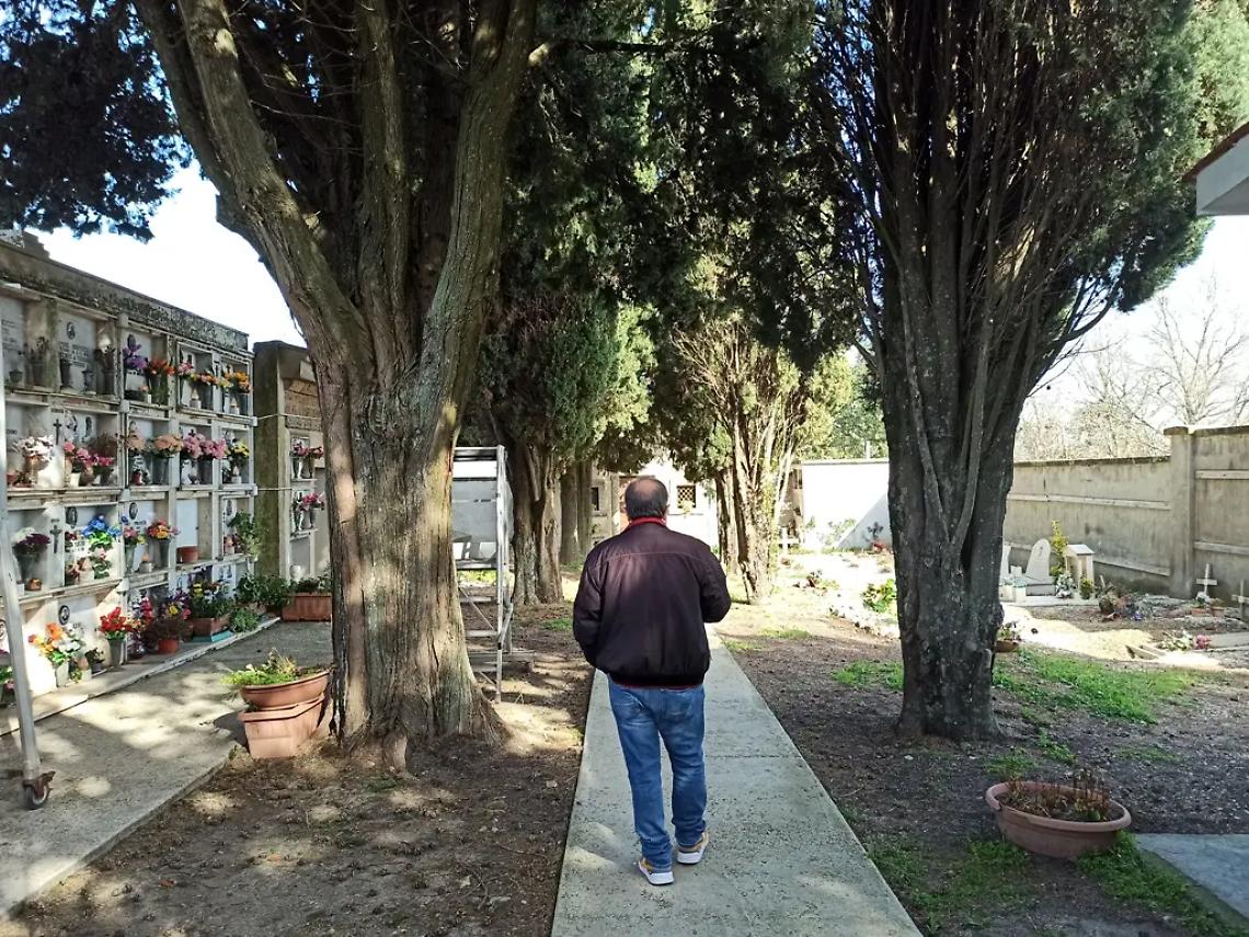 Cimiteri: un degrado senza fine