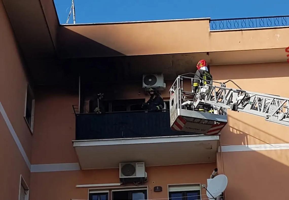 &laquo;Un&rsquo;autoscala per i vigili del fuoco&raquo;